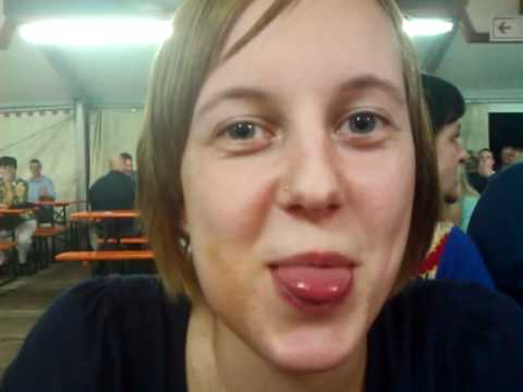 Unglaubliche Zungenakrobatik