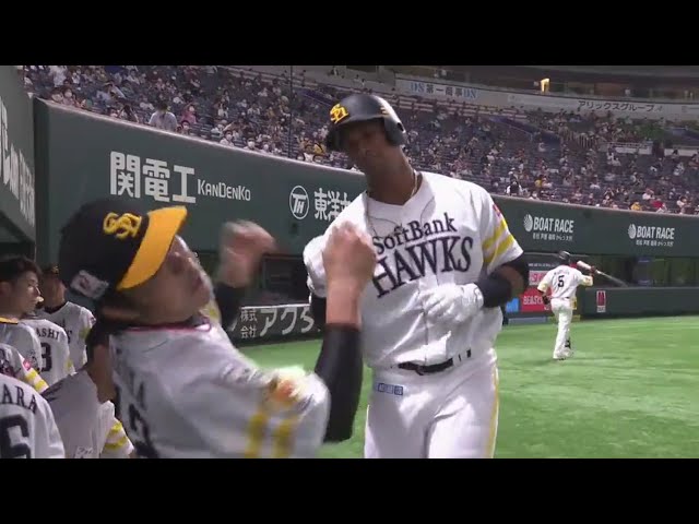 【4回裏】 ホークス・グラシアル ライナーで右中間スタンドへソロホームラン!! 2020/9/4 H-M