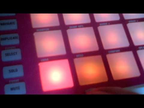 Baybee T playing on the Native Instruments Maschine