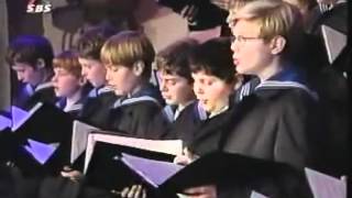 Vienna Boy Choir  Adeste Fideles