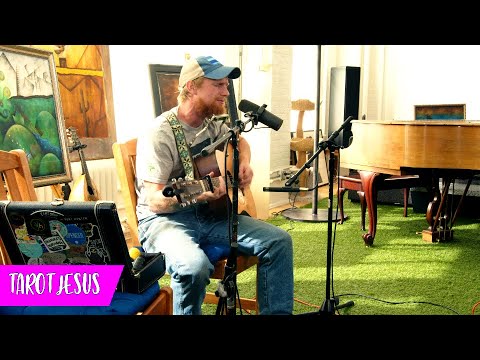 GARDEN SESSIONS: Brendan Daniel - Tarot Jesus October 19th, 2024 Underwater Sunshine Festival, NYC