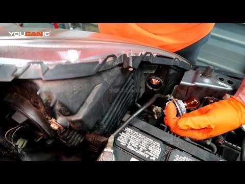 2007-2013 Honda Fit – Turn Signal Light/Blinker Light Replacement