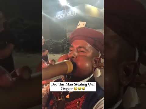 BRO STEALING ALL THE OXYGEN🤣 #a12funny #comedy #london #roadman #uk #shorts #funny #boom #arab