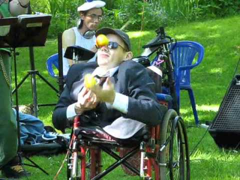 Dr.I-bolit feat DiaPositive - Добрый доктор