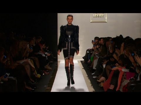 New York / Hervé Léger Ready-To-Wear Fall/Winter 2012/13 (fashion show)