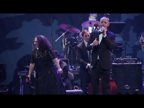 Gran Canaria Big Band & New York Voices - "Oh Little Town Of Bethlehem" - Trad. /Arr. Darmon Meader