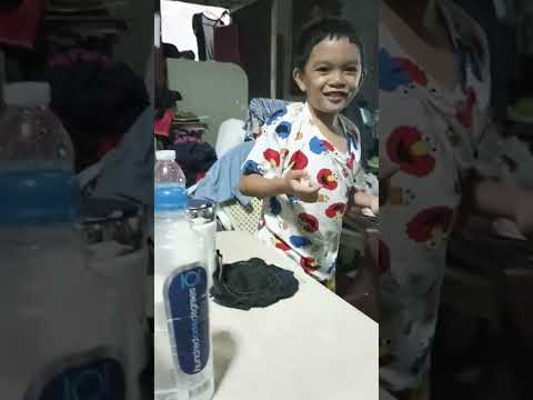 big zakee eats my bday cake made by ate jayhan