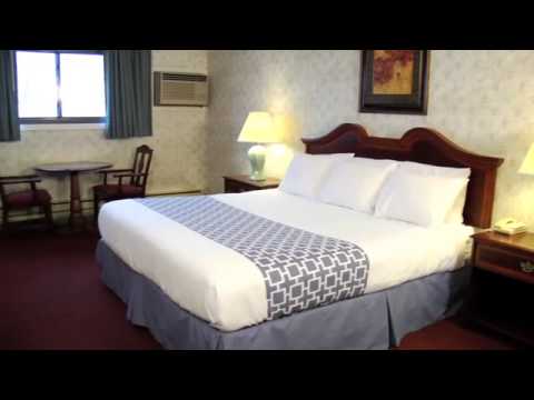 Econo Lodge Hicksville Commercial