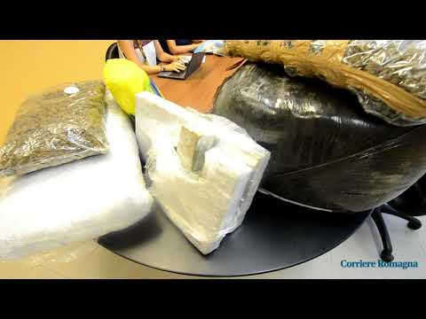 maxi sequestro droga a Russi