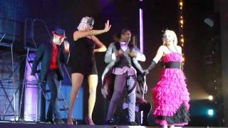 Hershey Vogue/U Got the Look