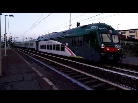 E464 243+5 MDVC e pilota a 2 piani - Milano Greco - 15/09/2022