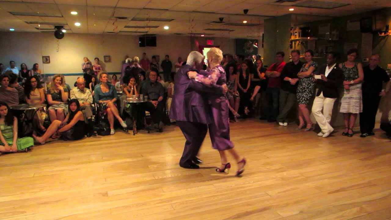 Nito and Elba Garcia @ Mala Leche NYC 2015 performance 2