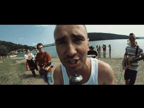 Piňazi De? feat. Makovicky divky & Xseven - Z teho kraja