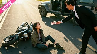 Download lagu CEO accidentally knocks over a girl on a motorcycle, tosses her 100 yuan—their destinies intertwine! mp3