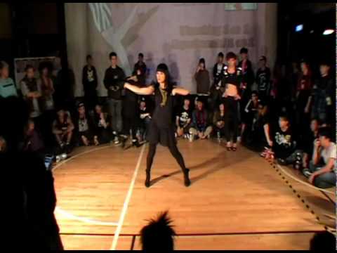 Waacking Top 5 Tie Break │Waacking Ain't Wack II 2011