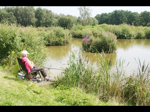 Ray Walton - WHINWHISTLE COARSE FISHERY, ROMSEY, HAMPSHIRE