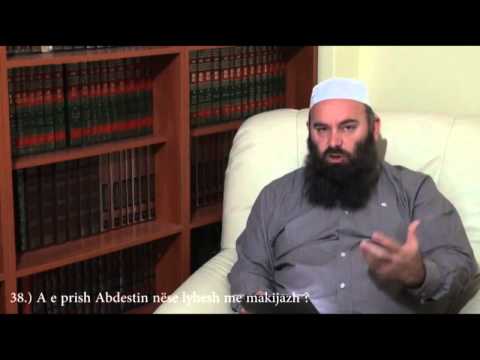 A e prish Abdestin nëse lyhesh me makijazh - Hoxhë Bekir Halimi