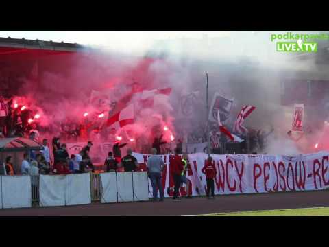 Derby Rzeszowa 2017: Resovia - Stal Rzeszów [KIBICE, OPRAWA]