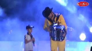 Calibre 50 y niño del Público, El Buen Ejemplo en vivo