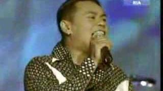 Download lagu Zainal - Puteri mp3
