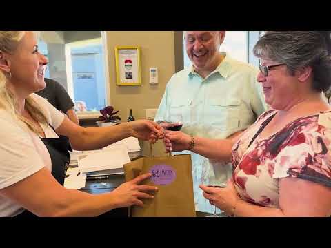 Hamilton Cellars Pick Up Party