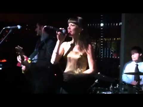 Nicole Berke with the Soulcasters - 