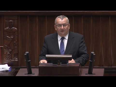 Andrzej Adamczyk wyjaśnia zmiany w ustawie o Poczcie