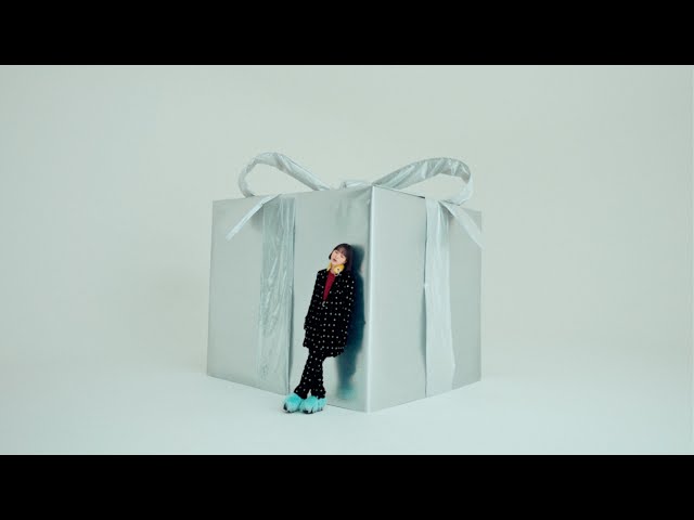 TOMOO、「Present」ミュージックビデオのメイキング映像を公開! 19 YouTubeサムネイル