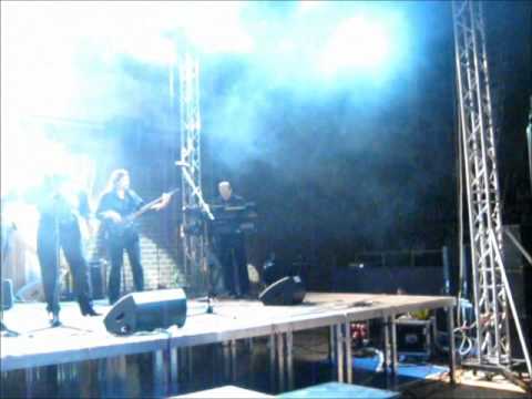 ХУМАНИТАРЕН КОНЦЕРТ на Младинскиот Совет на Струмица 25 04 2011