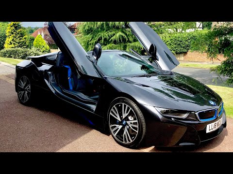 BMW i8 ROADSTER - SHOULD YOU BUY ONE?