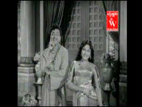 Dr rajkumar kannada old songs