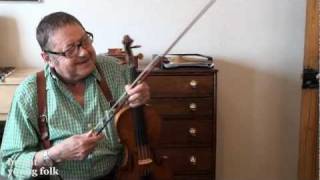 Dave Swarbrick &amp; Sam Sweeney on the fiddle