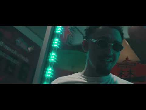 MaxiMax- Speaking Tongues (prod. by Global SliZz)