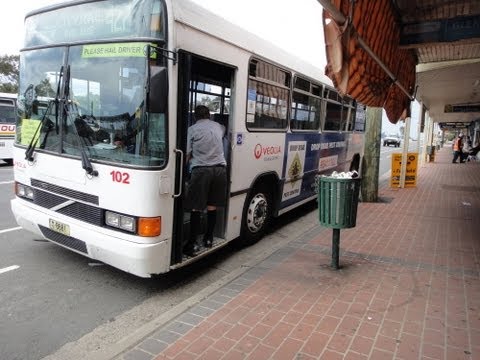 Transdev NSW M/O 8681 - Volvo B10M MkIII (ZF) (Custom Coaches "210")