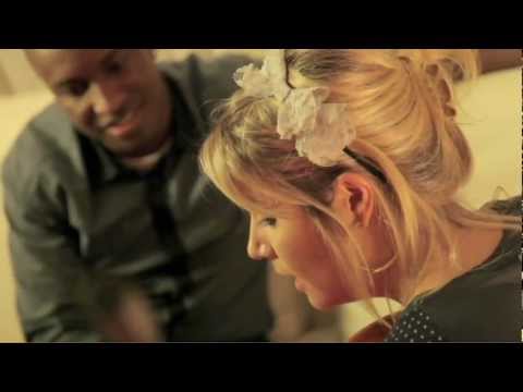 Luiza Possi e Thiaguinho - Tá Vendo Aquela Lua