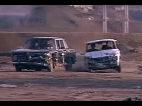 Inseguimento car chase - La polizia accusa: il servizio segreto uccide 1975