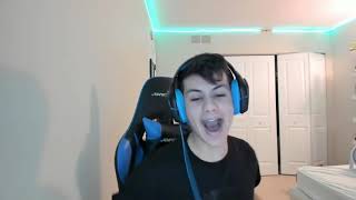 Download lagu Stable Ronaldo Singing Maroon 5 Payphone (Full and Cut) mp3