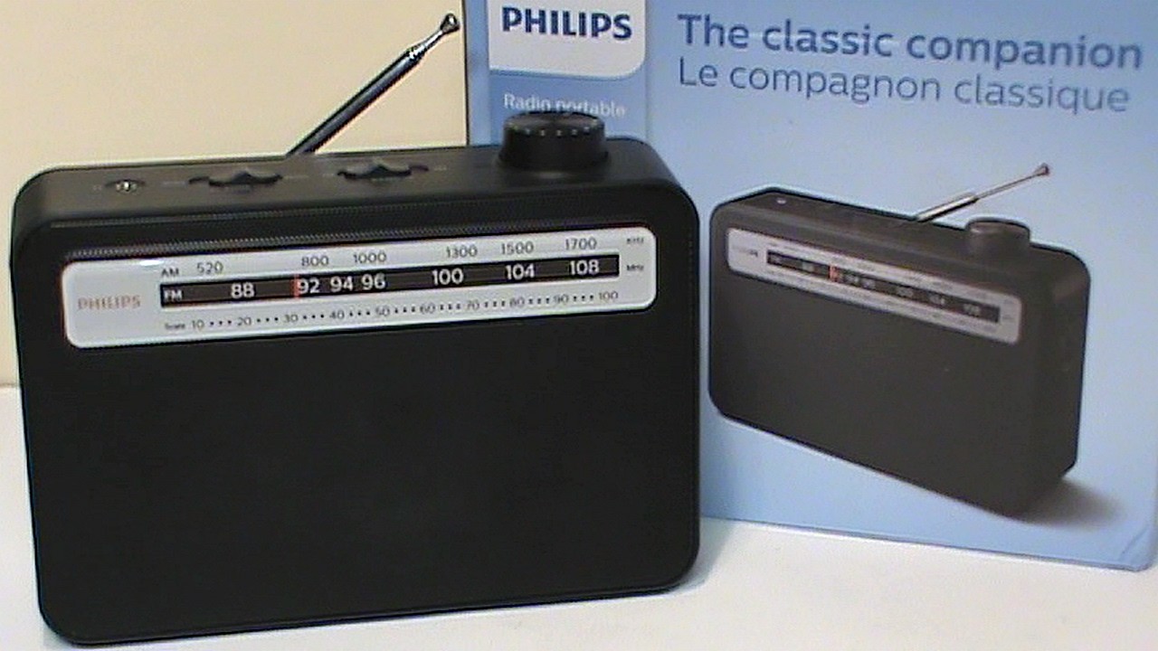 New 2026 Philips AM/FM radio - The Classic Companion
