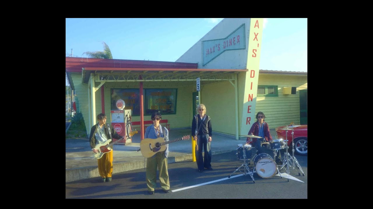 Lovey Dovey / 神はサイコロを振らない