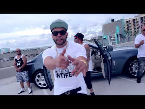 Los Antifekas ft. Manolo "The Boss" - Montana "El Antifeka"