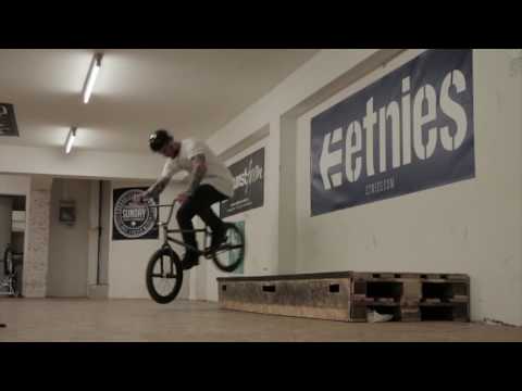 Final BOOST Session - Warm Up with Stephan Götz & Robin Kachfi - kunstform BMX Shop