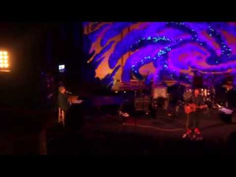 Neil Finn & Liam Finn - Four Seasons (Crowded House)-Fire In Your Belly (Liam),Town Hall NYC 4/8/14
