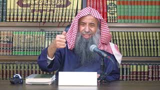 صورة هل يجوز تشغيل القرآن في البيت دون أن يستمع له أحد؟