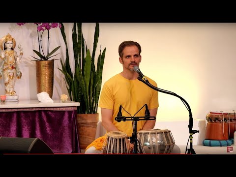 Satsang "Wer sind wir?" mit Ishwara - Yoga Vidya Live, 24.06.2023, 07:00 Uhr