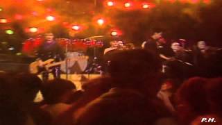 ALASKA Y LOS PEGAMOIDES - "Bailando" (1982).wmv