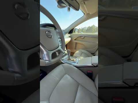 фото volvo v70 iii 0