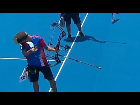 Bryan Alvardo forgets to take off his mask before shooting in Medellin