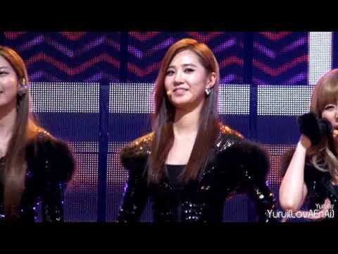 [Fancam] SNSD :: 110120 20th SMA - encore Hoot [Yuri] by Yurui(LovAEnAi)
