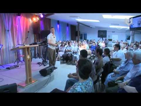 Gili Indrie_Bland ca un miel sau fioros ca un leu