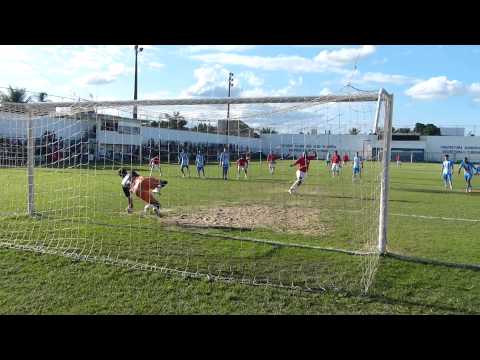 Santiago pega pênalti SJB 2 x 0 America Serie B RJ 2014